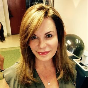 Meet your Posher, Valerie